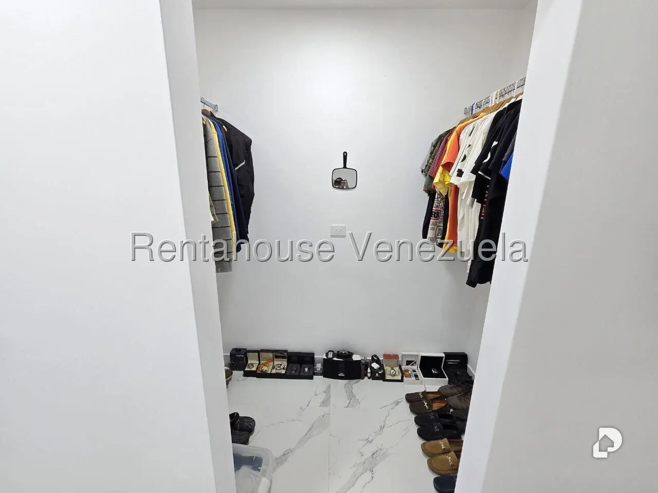 Apartamento en Macaracuay, Caracas – 22