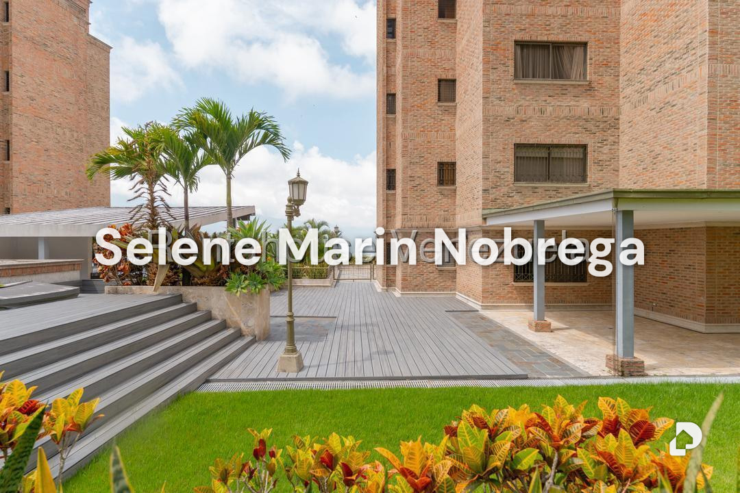 Apartamento en Los Naranjos (del Cafetal), Caracas – 23