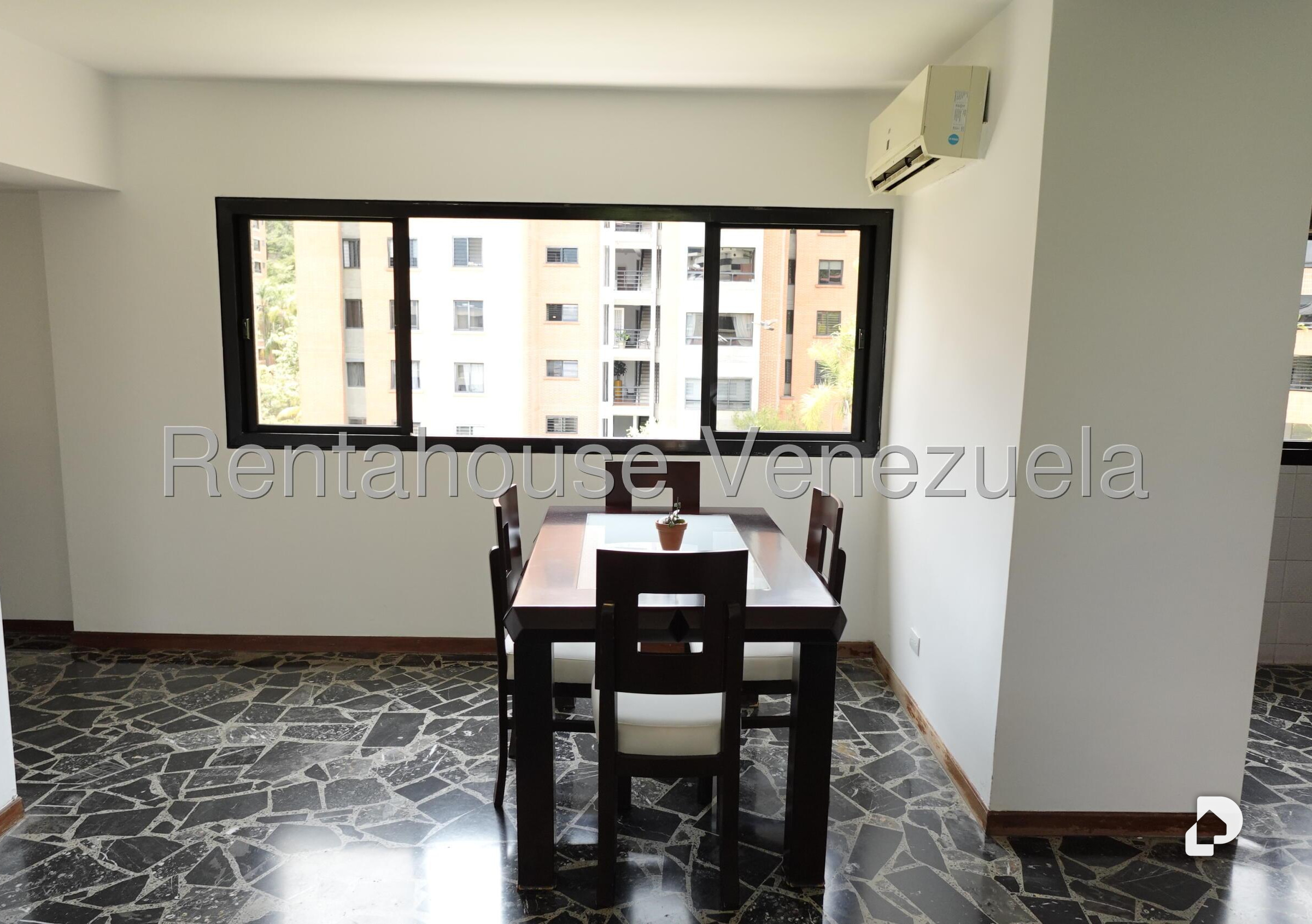 Apartment in Colinas de Valle Arriba, Caracas – 4