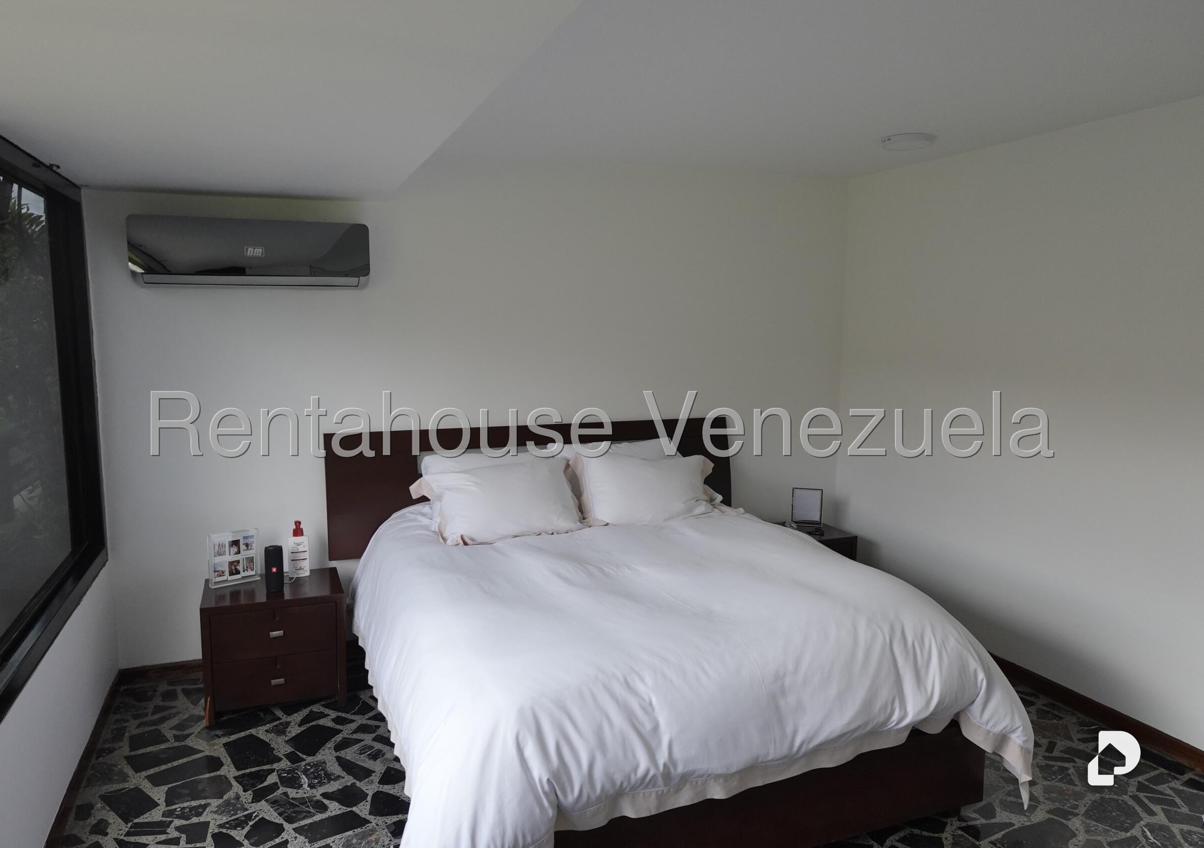 Apartment in Colinas de Valle Arriba, Caracas – 9
