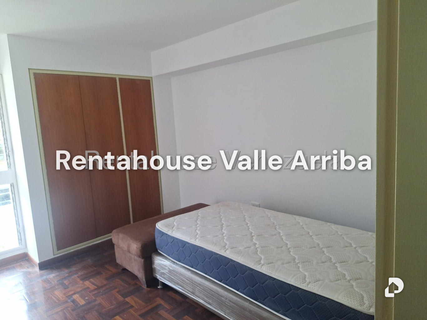 Apartamento en Los Palos Grandes, Caracas – 14