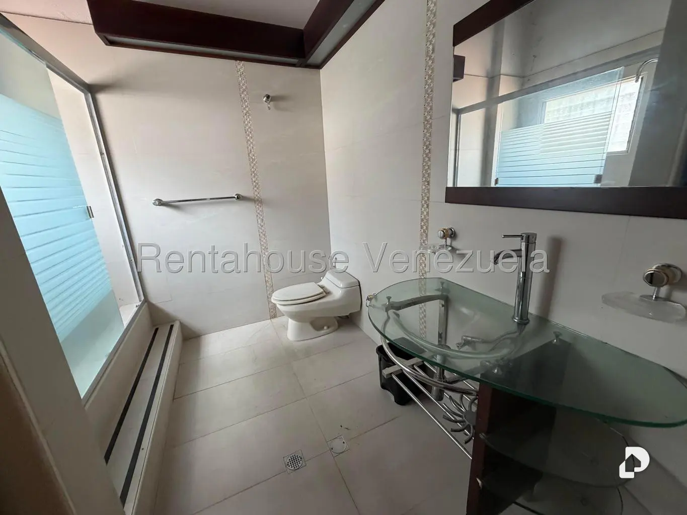 House in Colinas de Santa Mónica, Caracas – 53