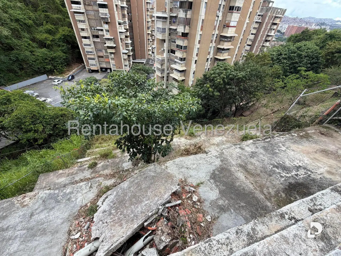House in Colinas de Santa Mónica, Caracas – 35