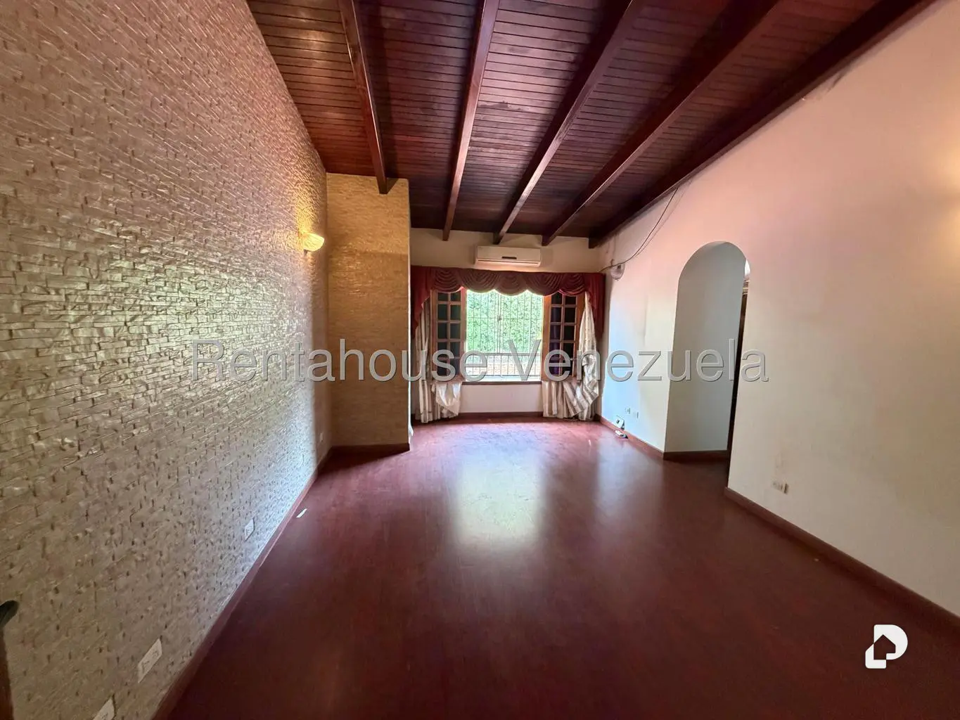 House in Colinas de Santa Mónica, Caracas – 50