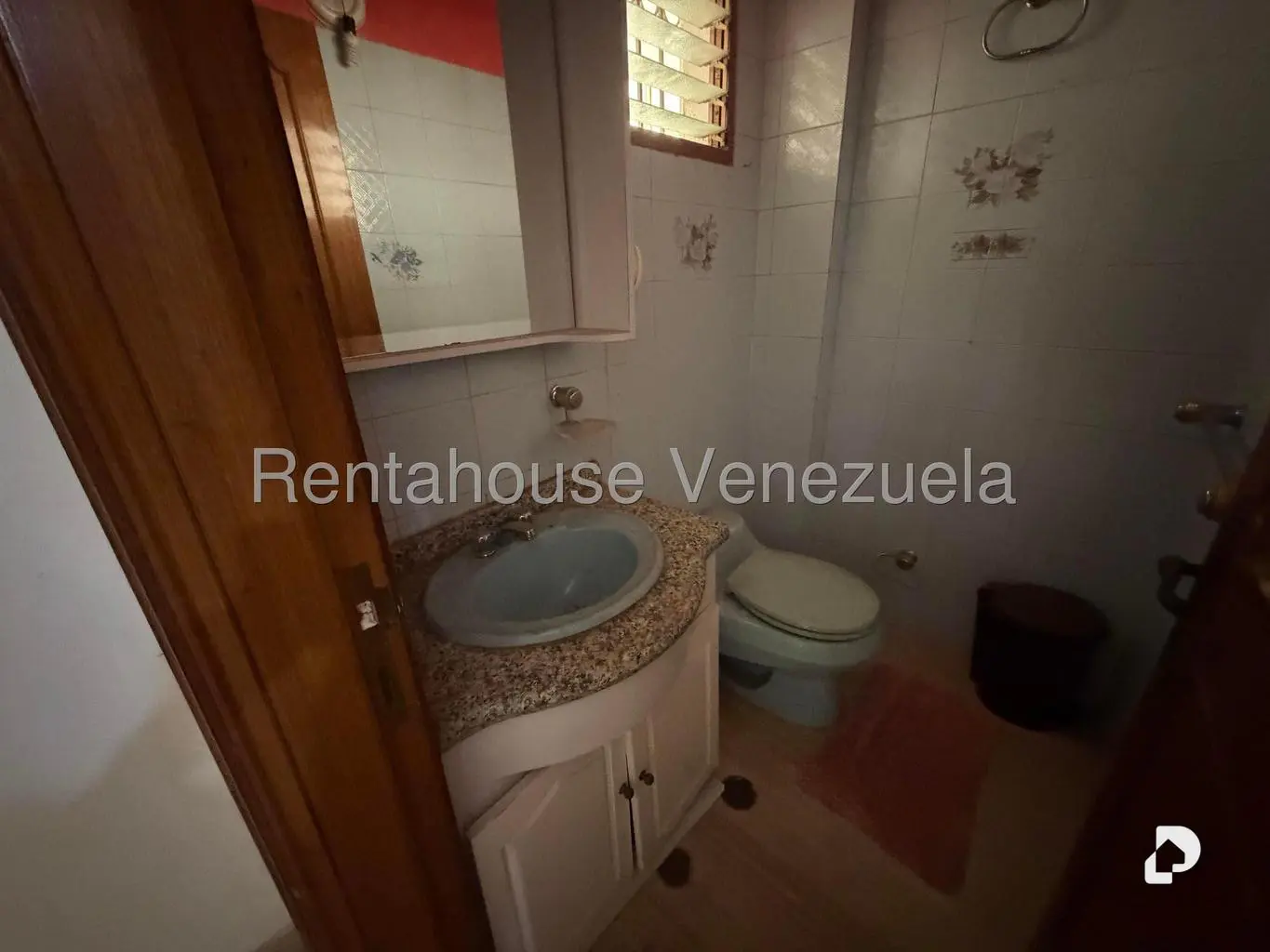House in Colinas de Santa Mónica, Caracas – 30