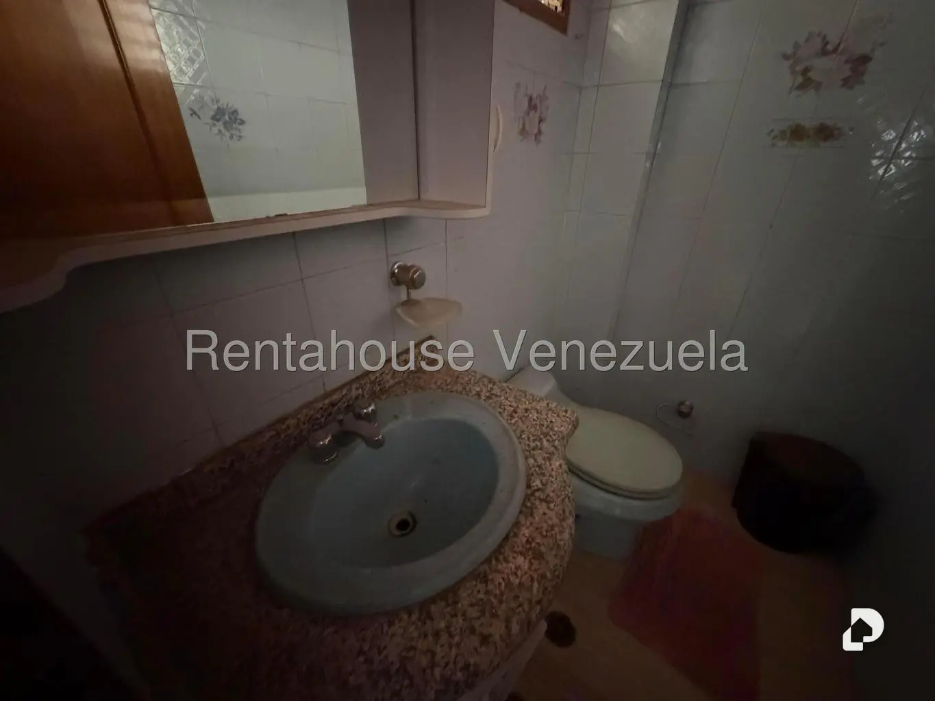 House in Colinas de Santa Mónica, Caracas – 29