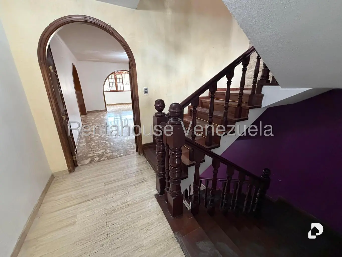 House in Colinas de Santa Mónica, Caracas – 10
