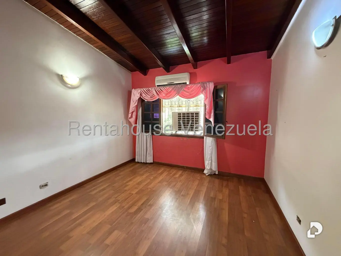 House in Colinas de Santa Mónica, Caracas – 49