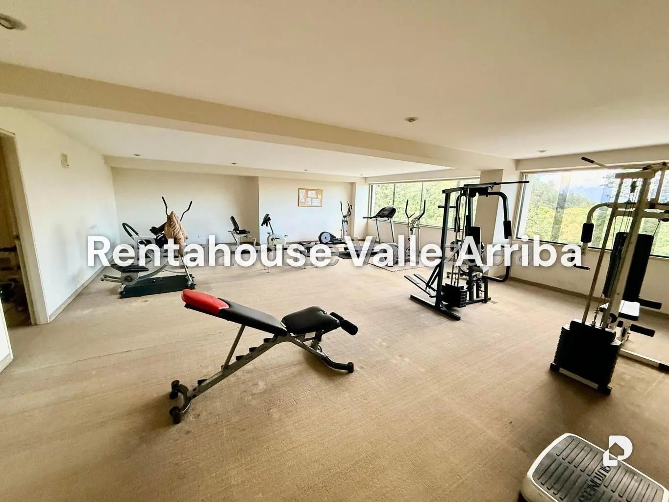 Apartamento en Lomas de La Lagunita, Caracas – 27