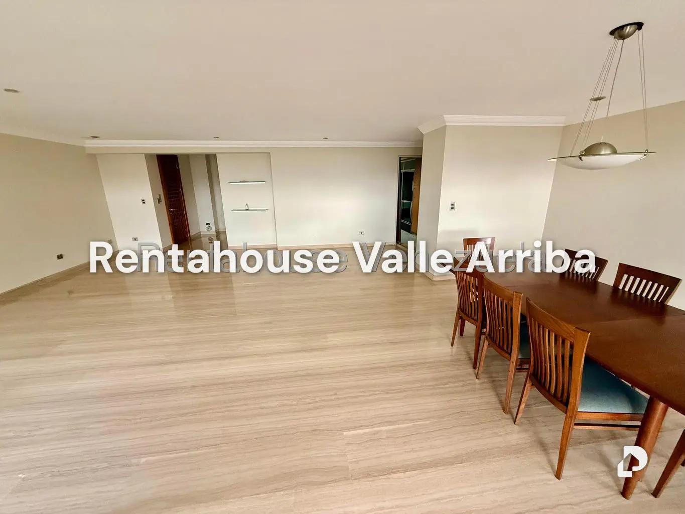 Apartamento en Lomas de La Lagunita, Caracas – 10