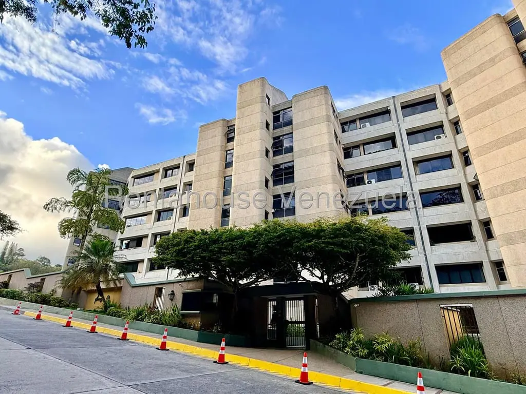 Apartment in Lomas de La Lagunita, Caracas - 1