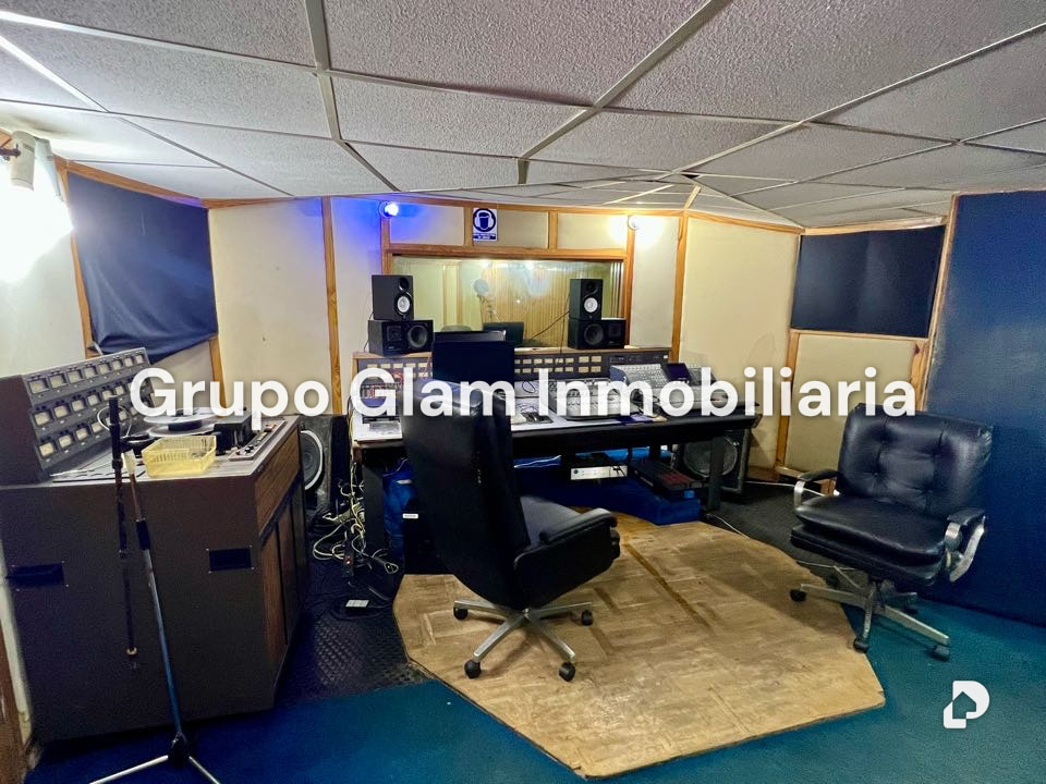 Local comercial en Los Palos Grandes, Caracas – 19