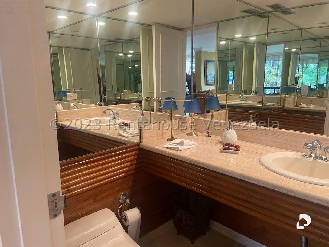 Apartamento en Colinas de Valle Arriba, Caracas