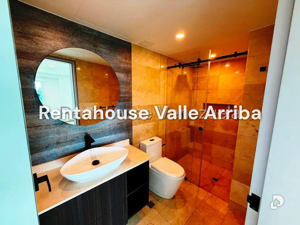 Apartment in La Lagunita Country Club, Caracas – 23