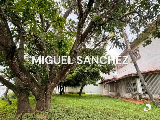 Casa en Colinas de Santa Mónica, Caracas – 24