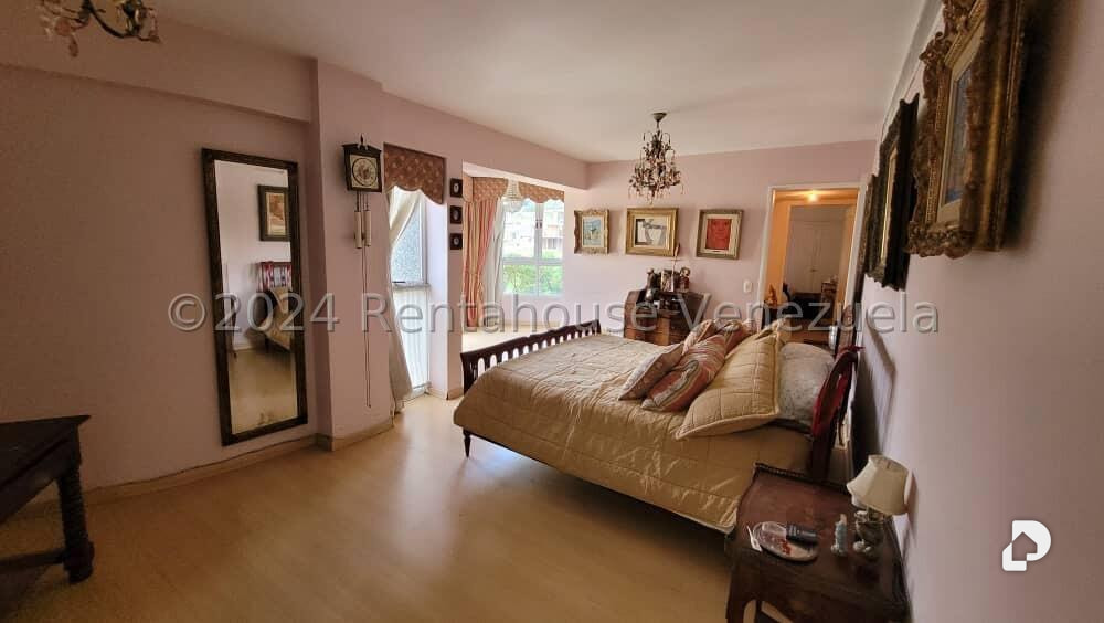 Apartamento en Cumbres de Curumo, Caracas – 25