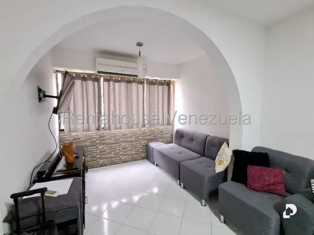 Apartment in Trigal Norte, Valencia – 4