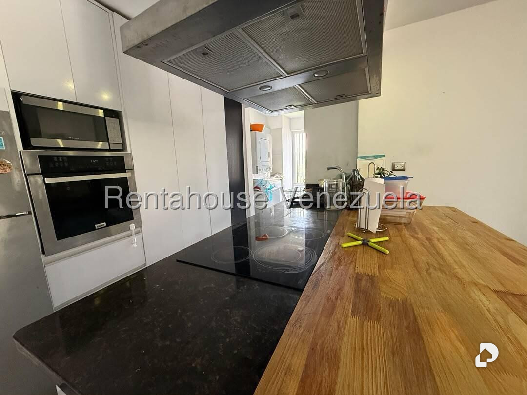 Apartamento en El Cigarral, Caracas – 11