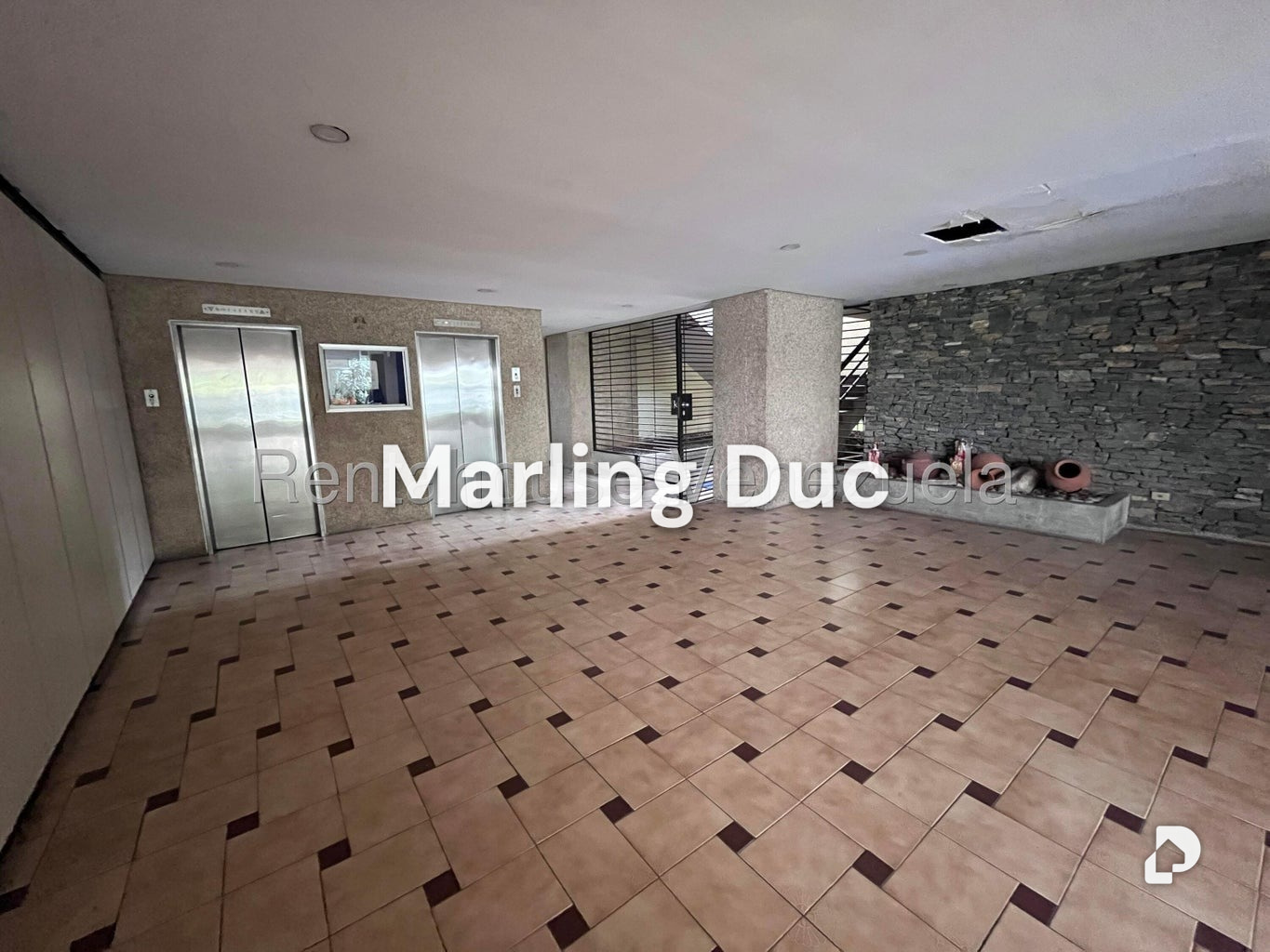 Apartment in Los Palos Grandes, Caracas – 4