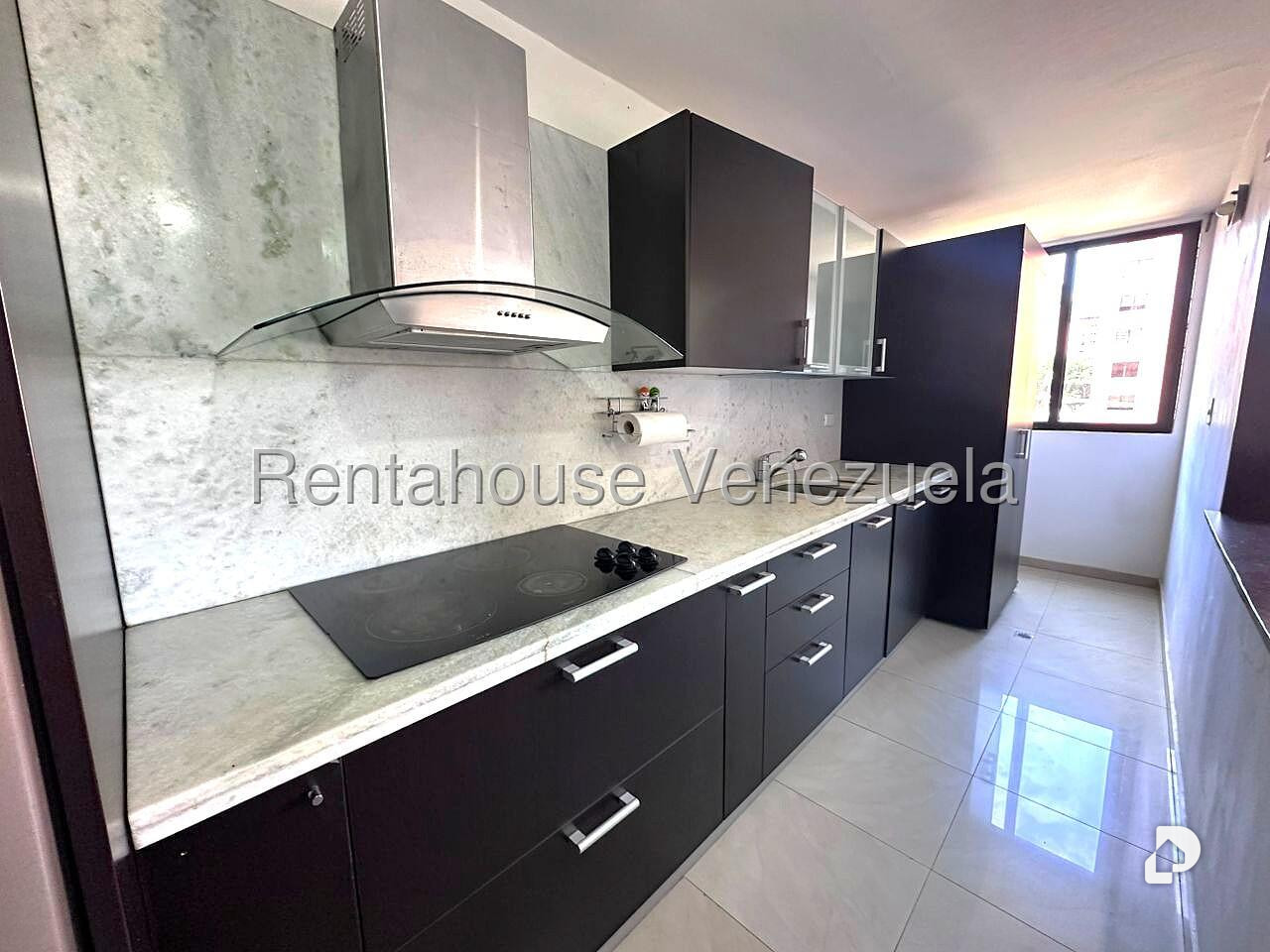 Apartamento en Colinas de La Tahona, Caracas