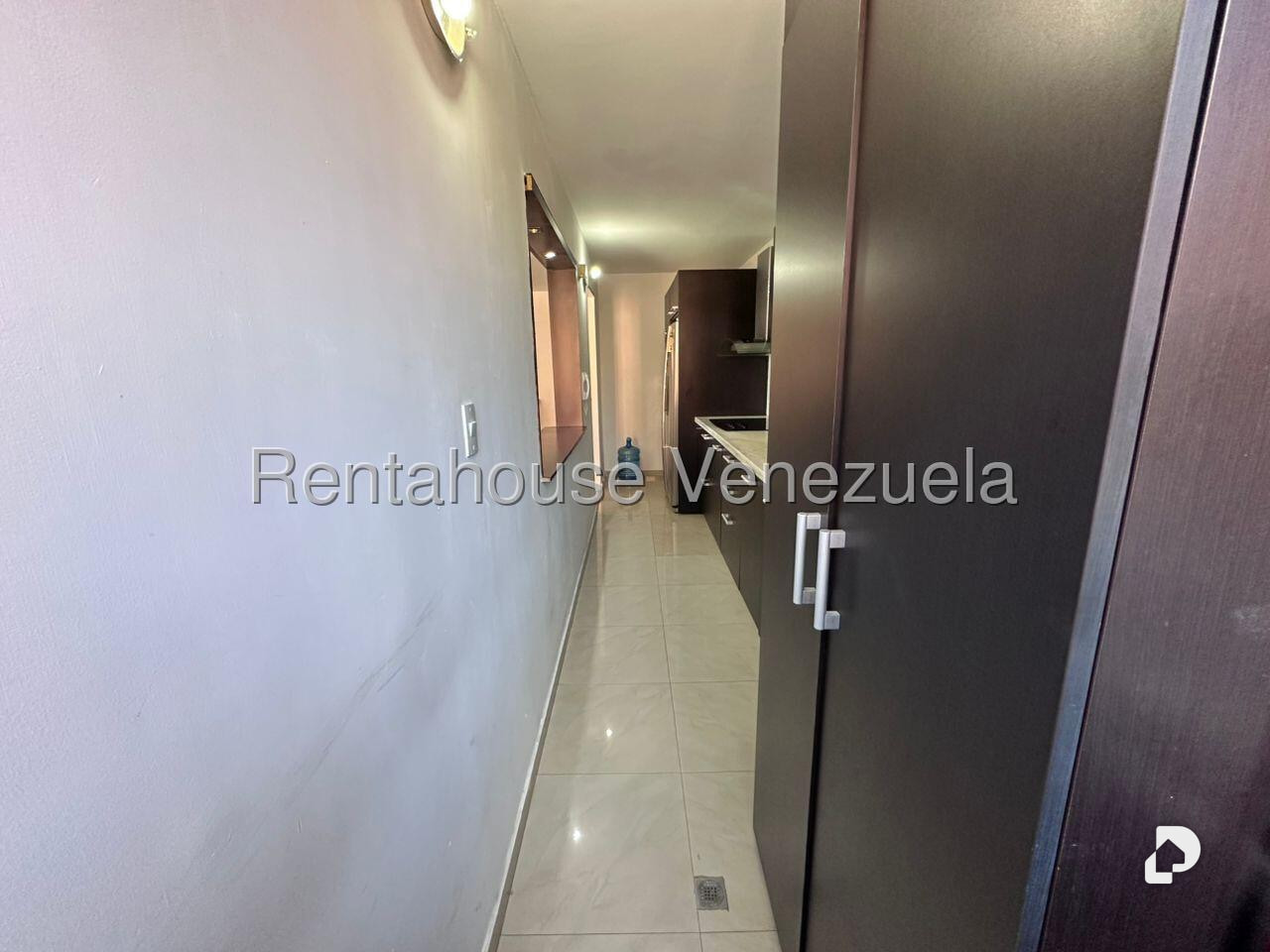 Apartamento en Colinas de La Tahona, Caracas