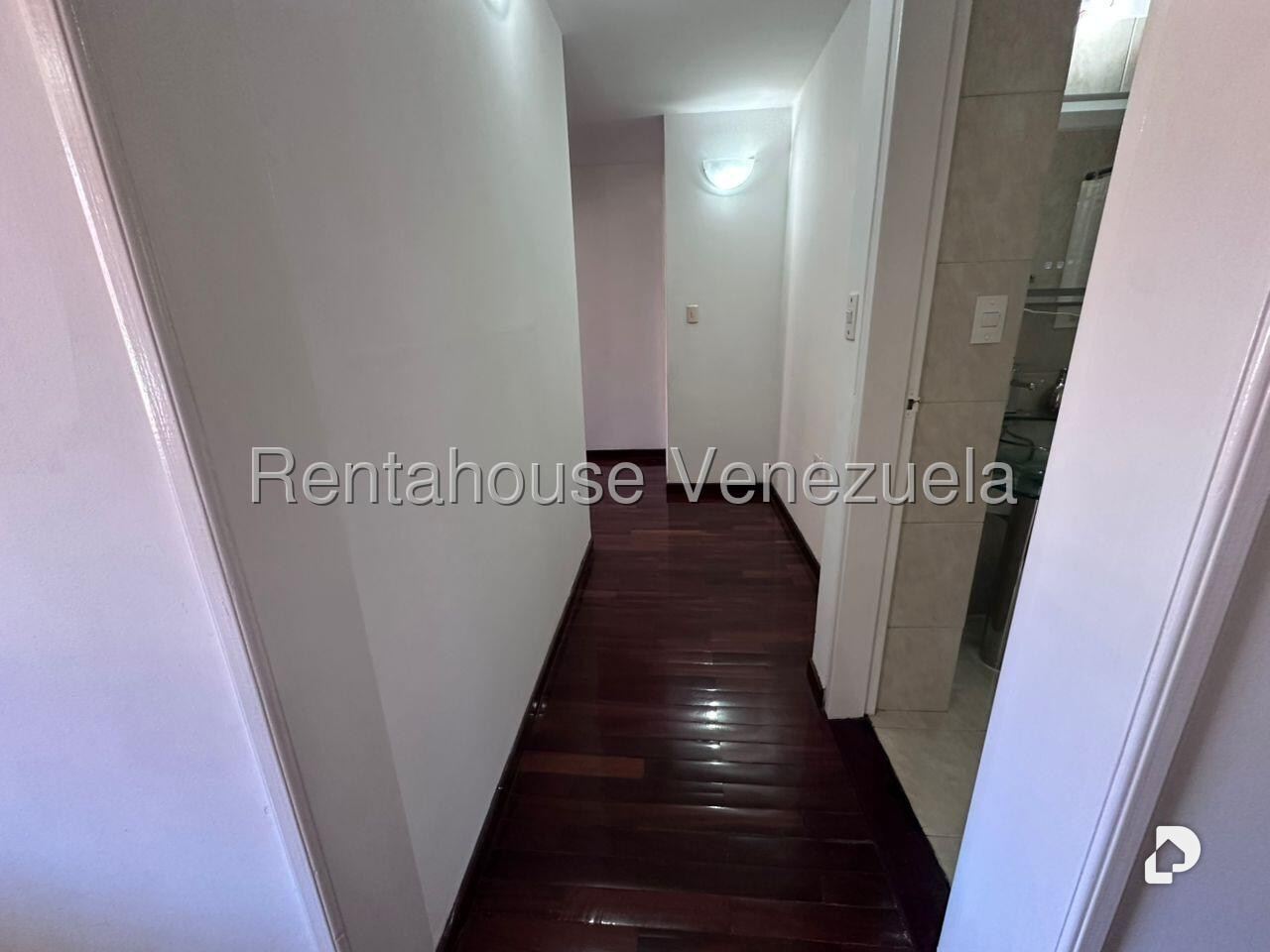 Apartamento en Colinas de La Tahona, Caracas
