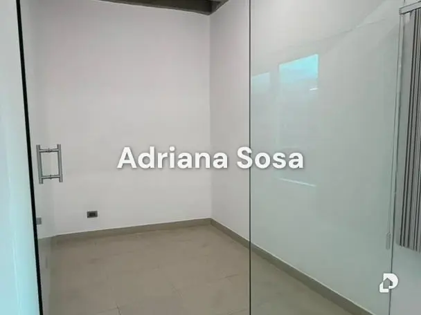 Oficina en Las Mercedes, Caracas – 4