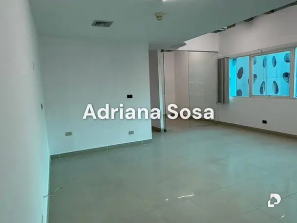 Oficina en Las Mercedes, Caracas – 1