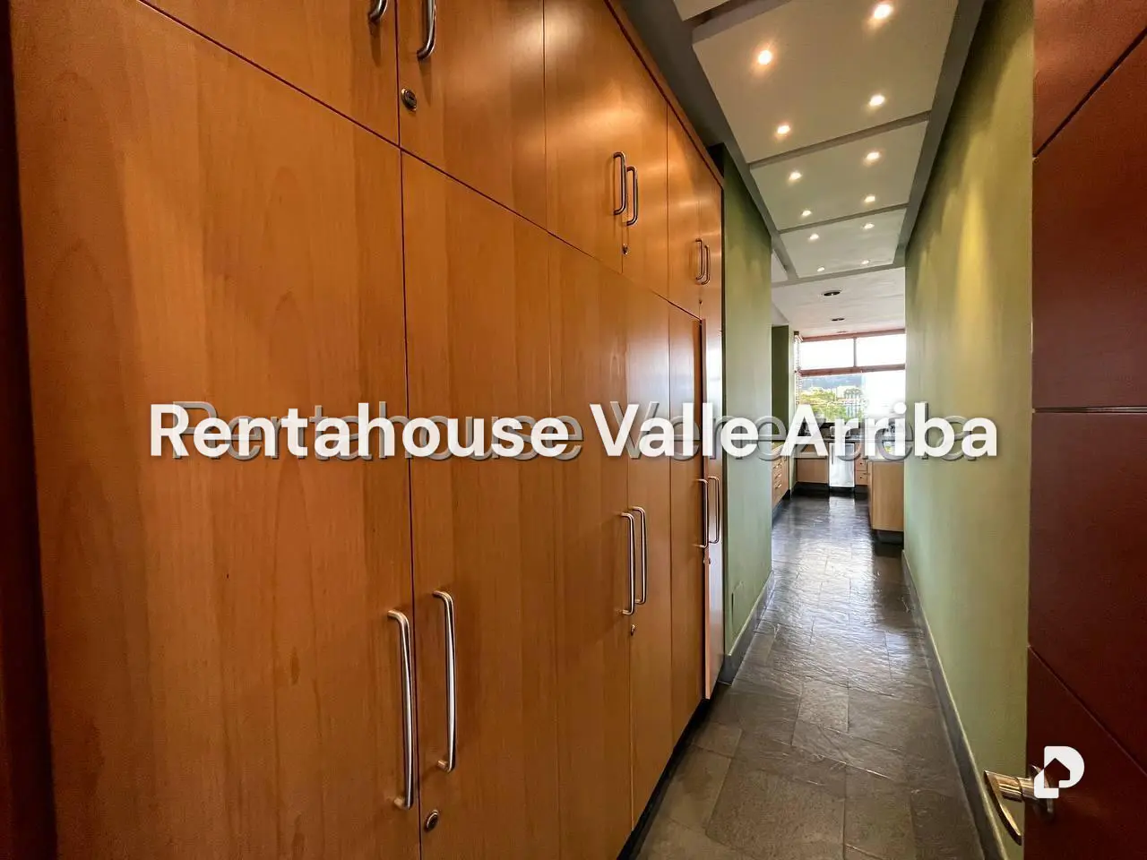 Apartamento en Colinas de Valle Arriba, Caracas – 16