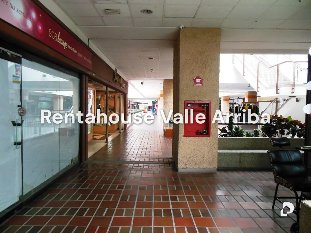 Local comercial en Prados del Este, Caracas – 12