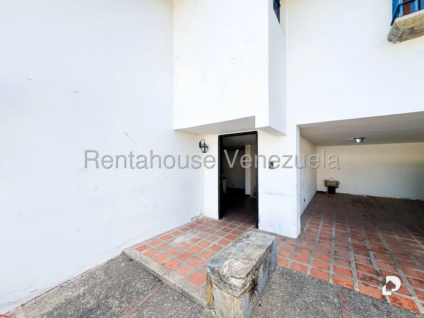Casa en Valle Arriba, Caracas – 25