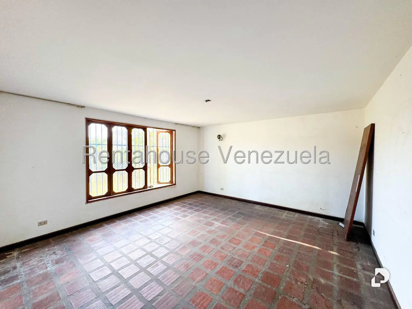 Casa en Valle Arriba, Caracas – 30