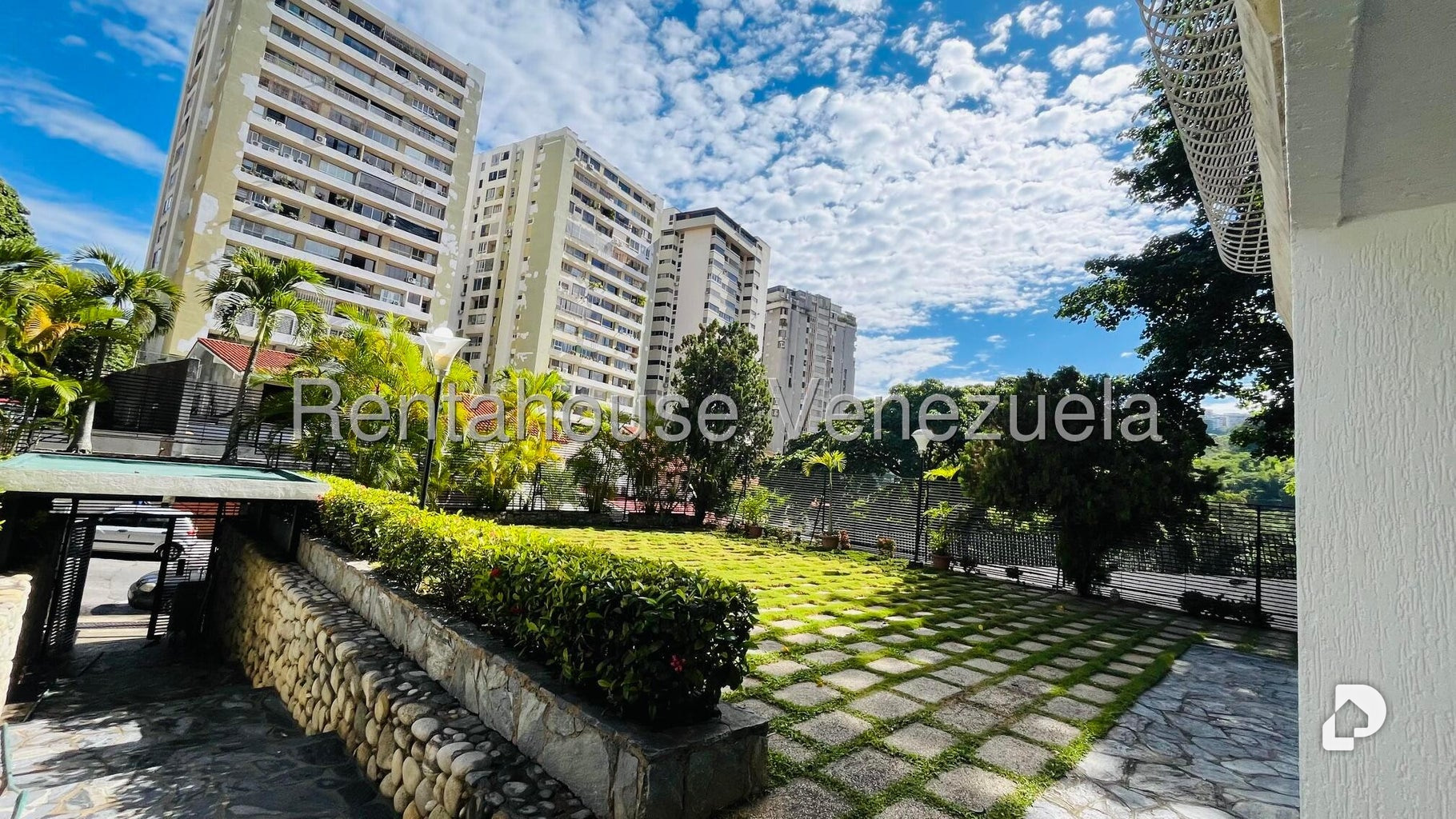Apartamento en Santa Fe Sur, Caracas – 28