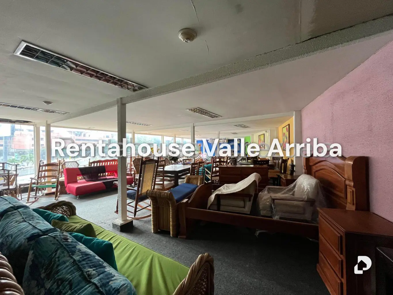 Local comercial en Santa Fe Norte, Caracas – 20
