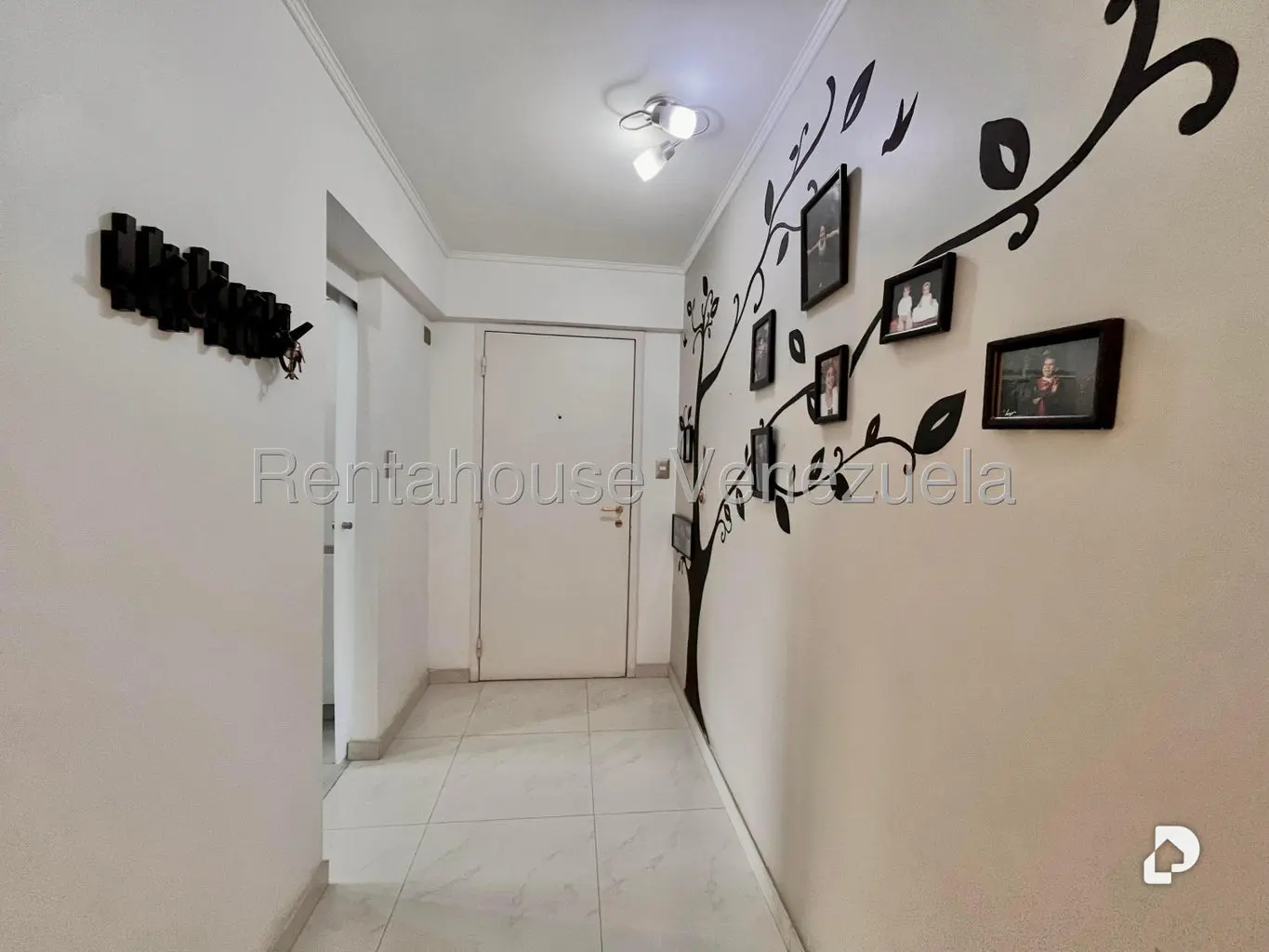 Apartamento en Los Naranjos (del Cafetal), Caracas – 19