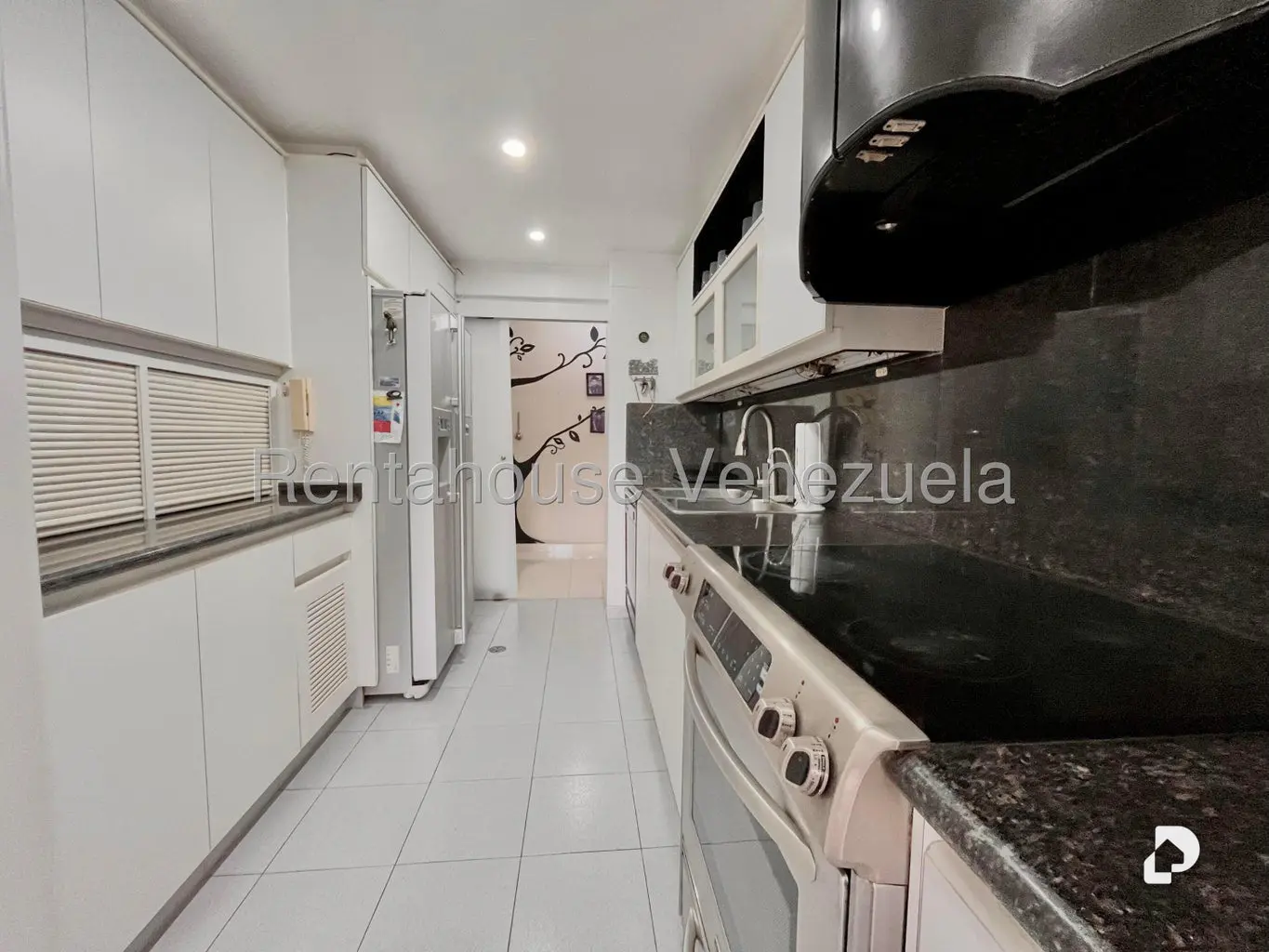 Apartamento en Los Naranjos (del Cafetal), Caracas – 15