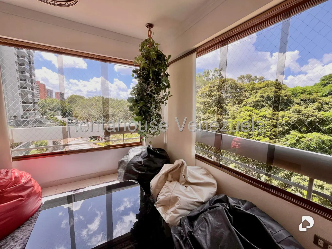 Apartamento en Los Naranjos (del Cafetal), Caracas – 11
