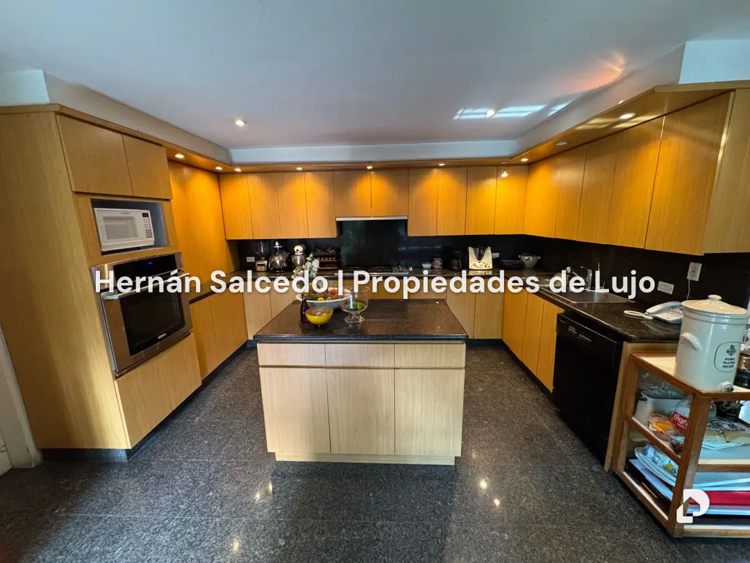 Apartamento en Colinas de Valle Arriba, Caracas – 9