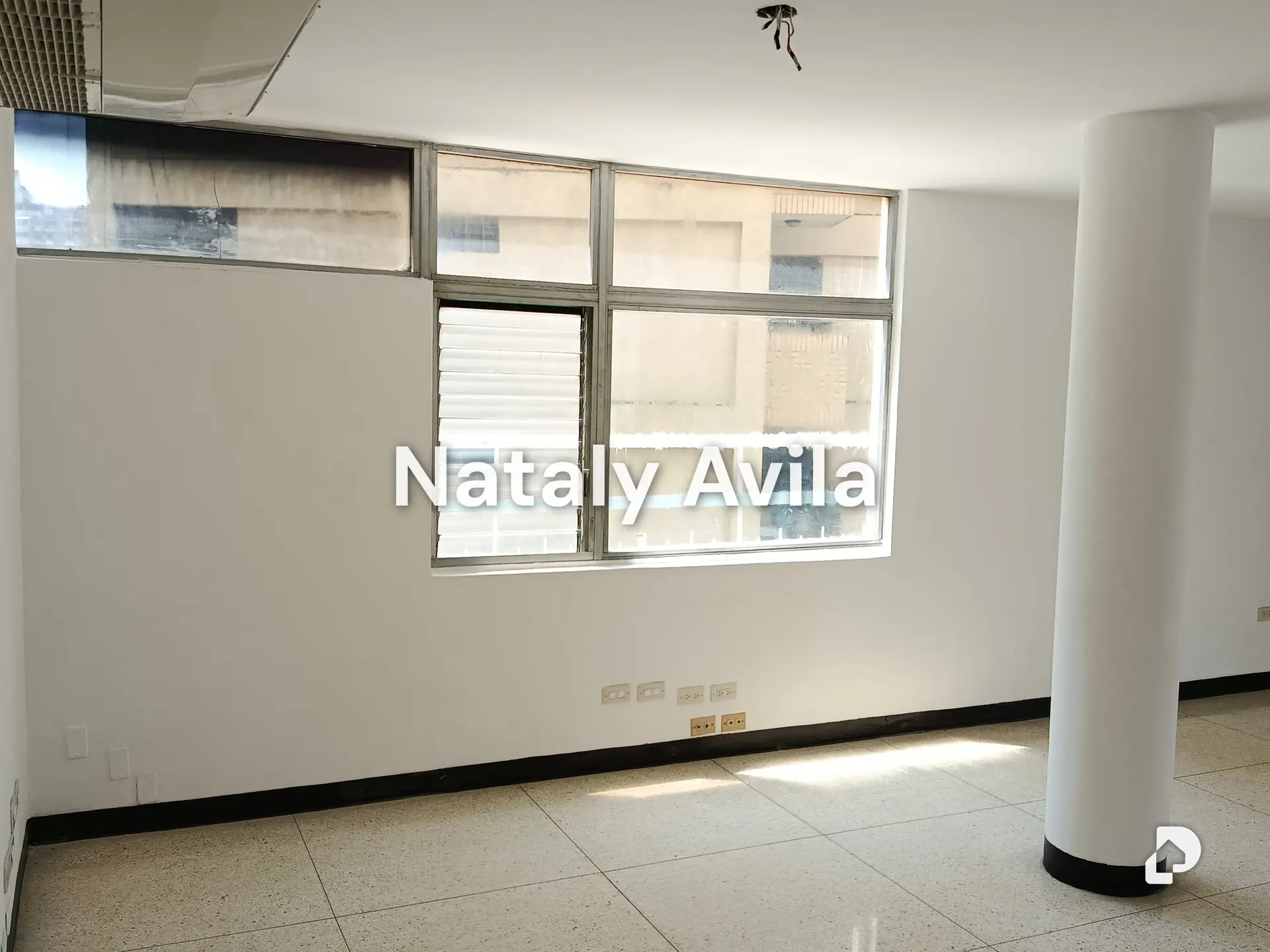 Oficina en La Florida, Caracas – 8