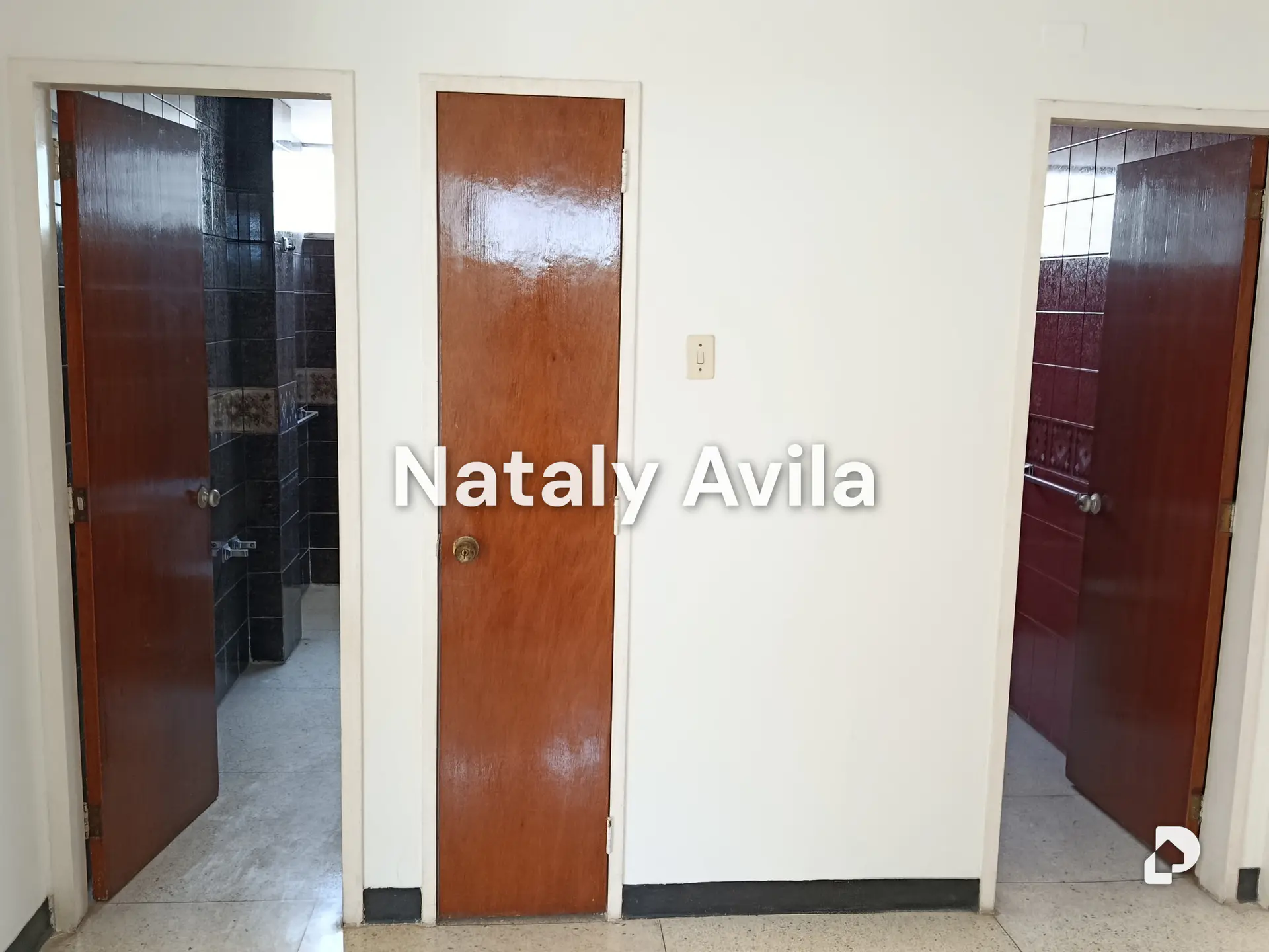 Oficina en La Florida, Caracas – 11