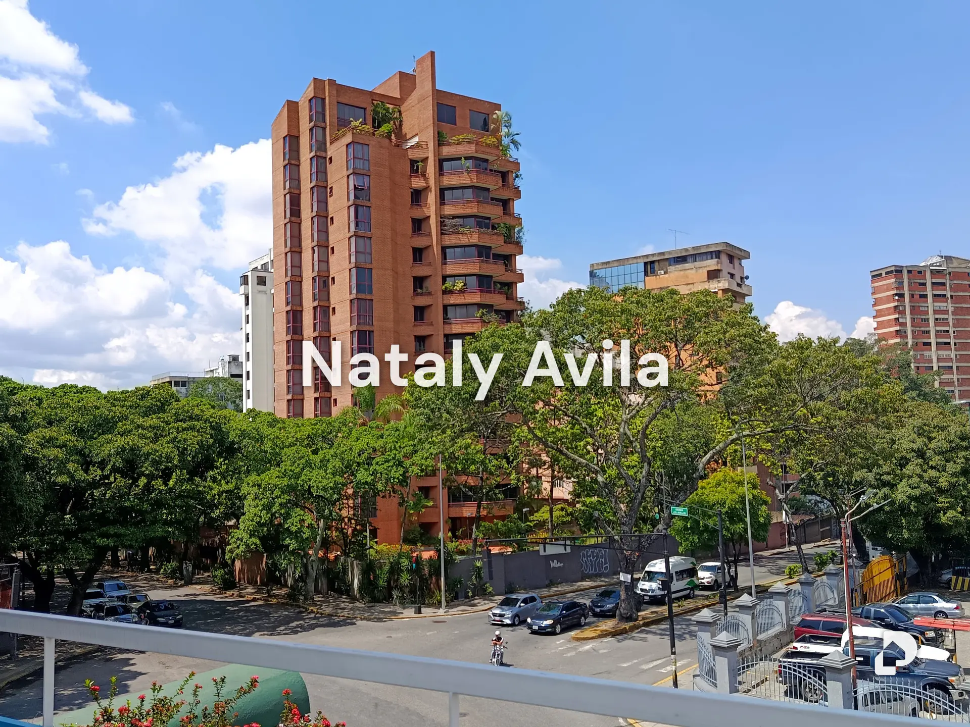 Oficina en La Florida, Caracas – 2