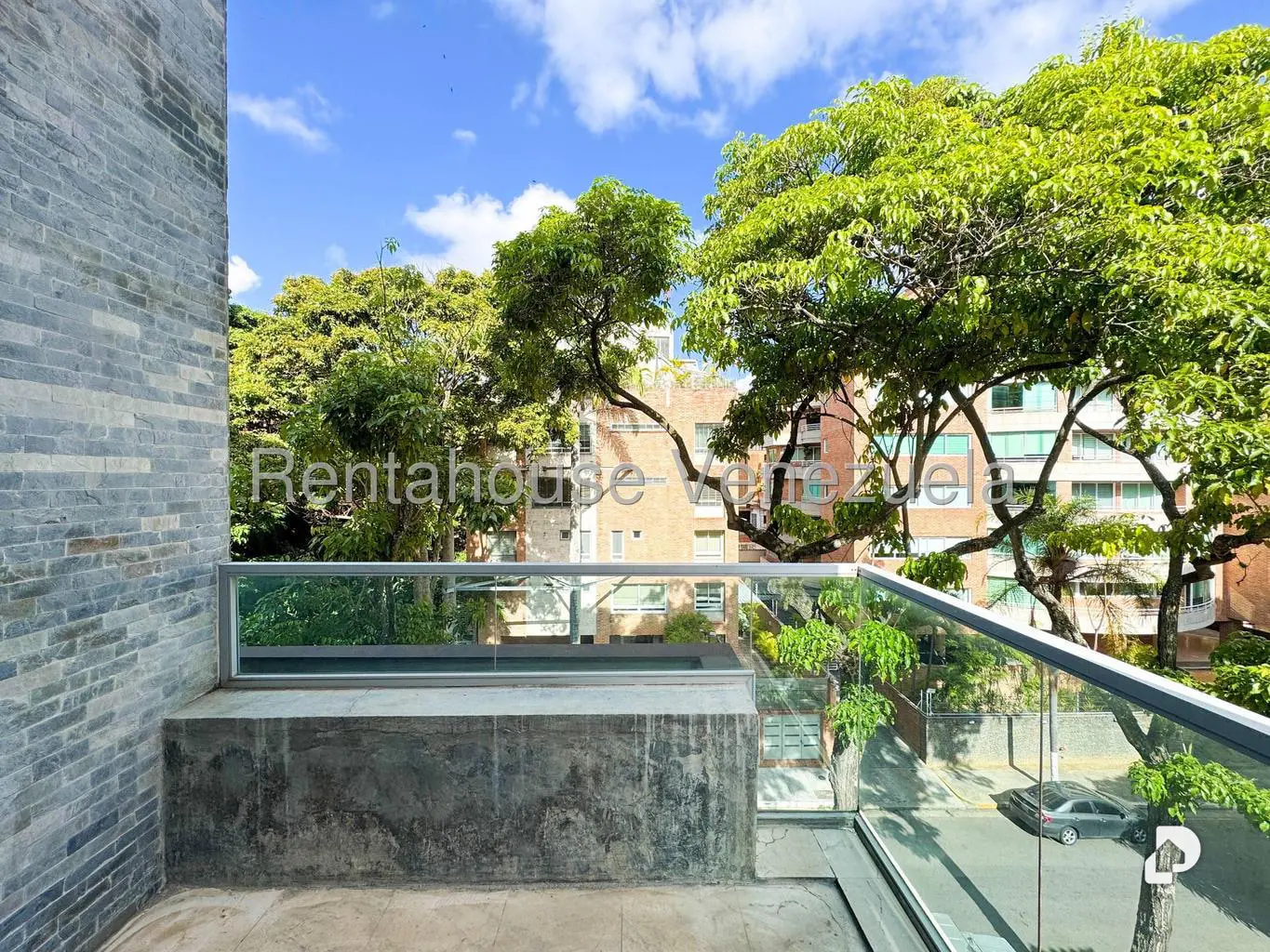 Apartamento en Los Naranjos de las Mercedes, Caracas – 23