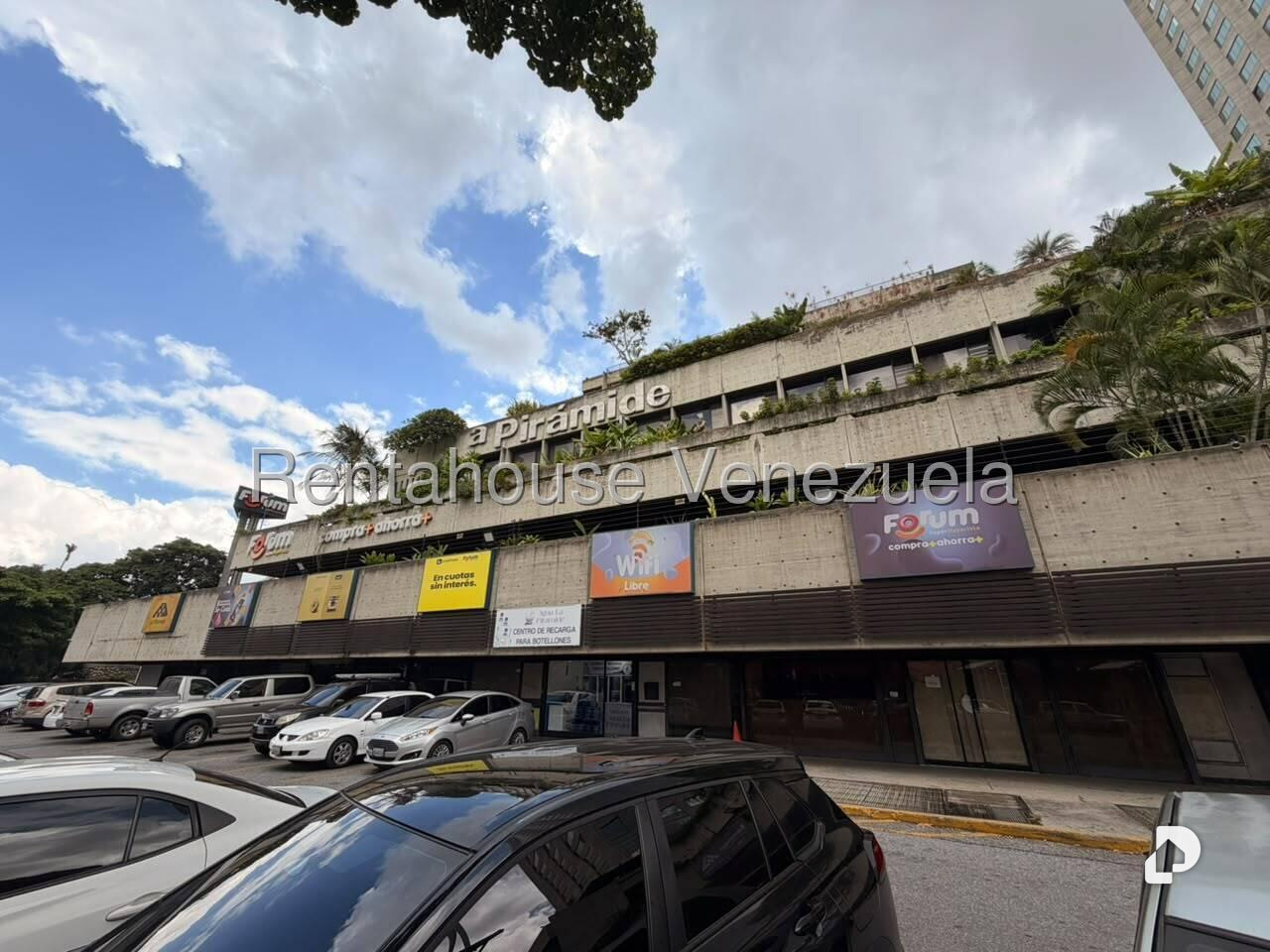 Local comercial en Prados del Este, Caracas – 13