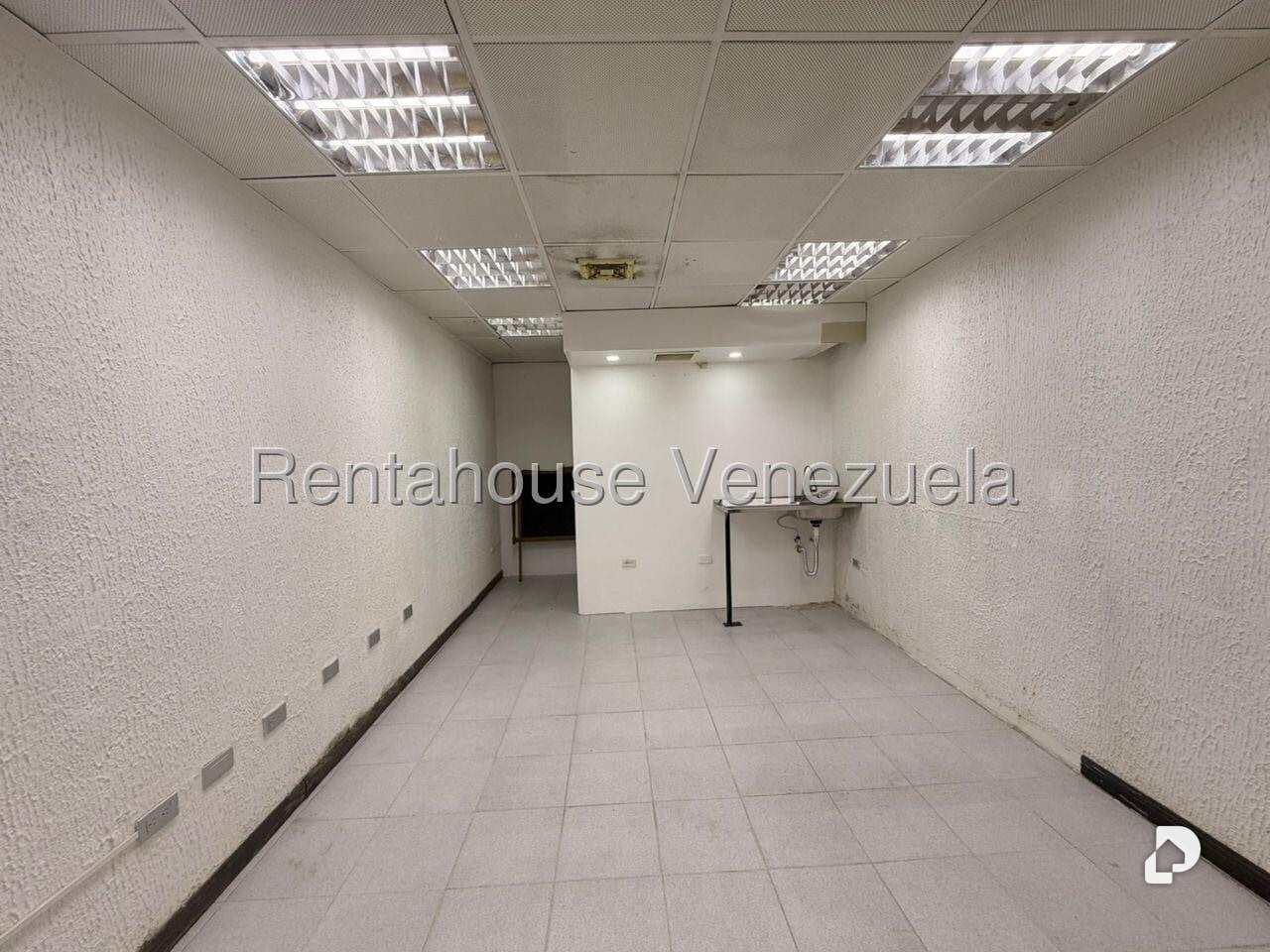 Local comercial en Prados del Este, Caracas – 7