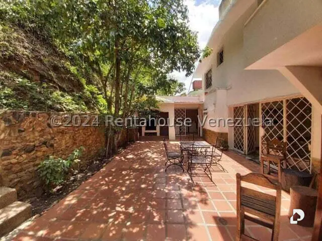 Casa en Santa Fe Norte, Caracas – 11