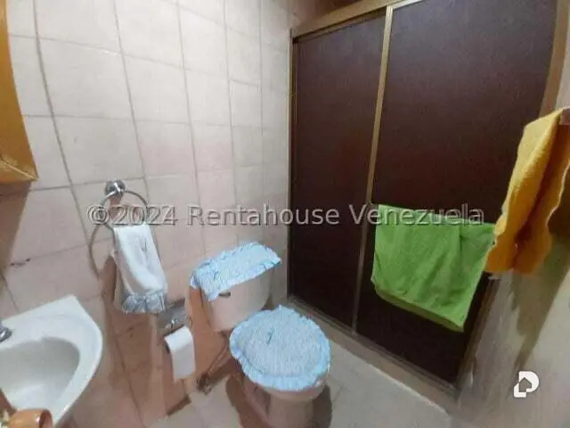 Casa en Santa Fe Norte, Caracas – 13