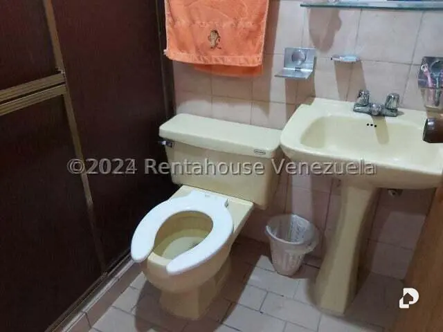Casa en Santa Fe Norte, Caracas – 16