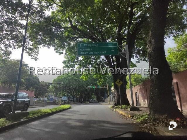 Casa en La Castellana, Caracas – 8