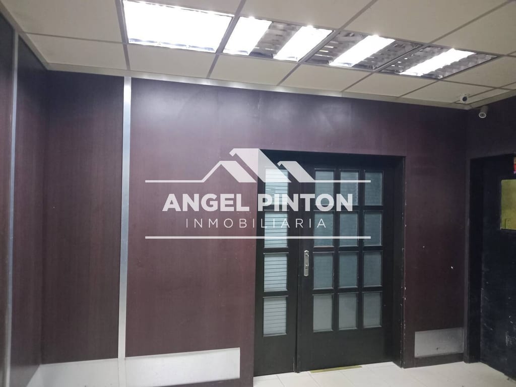 Oficina en Maracaibo - 1