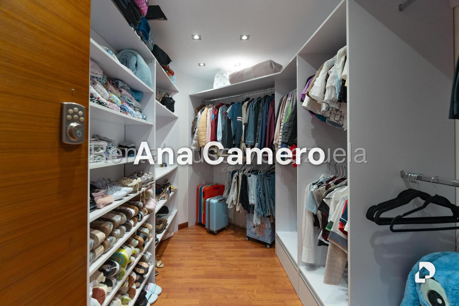 Casa en La Lagunita Country Club, Caracas – 18